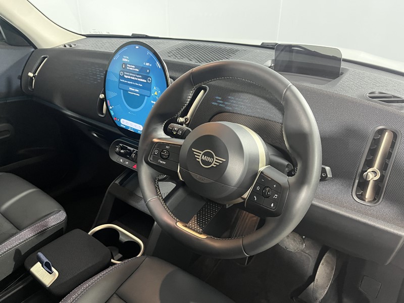2025 (75) MINI COUNTRYMAN 1.5 C Classic 5dr Auto 5695554