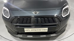 2025 (75) MINI COUNTRYMAN 1.5 C Classic 5dr Auto 5704896