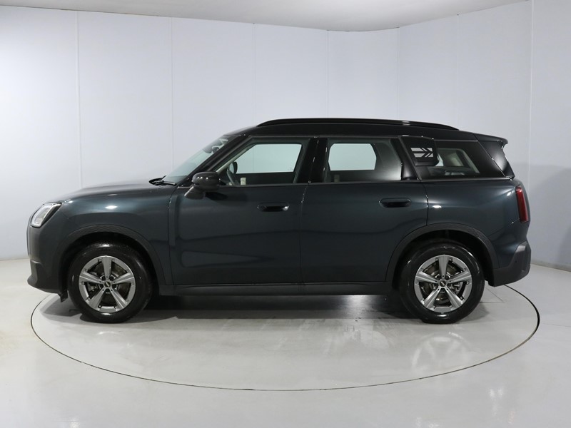 2025 (75) MINI COUNTRYMAN 1.5 C Classic 5dr Auto 5704903
