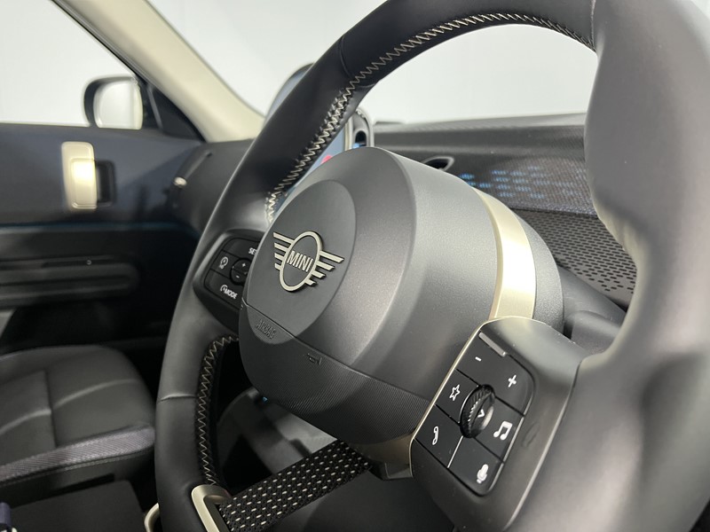 2025 (75) MINI COUNTRYMAN 1.5 C Classic 5dr Auto 5704876