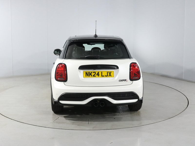 2024 (24) MINI HATCHBACK 2.0 Cooper S Exclusive Premium Plus 5dr Auto 5701527