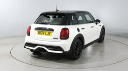 2024 (24) MINI HATCHBACK 2.0 Cooper S Exclusive Premium Plus 5dr Auto 5701558