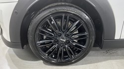 2024 (24) MINI HATCHBACK 2.0 Cooper S Exclusive Premium Plus 5dr Auto 5701526