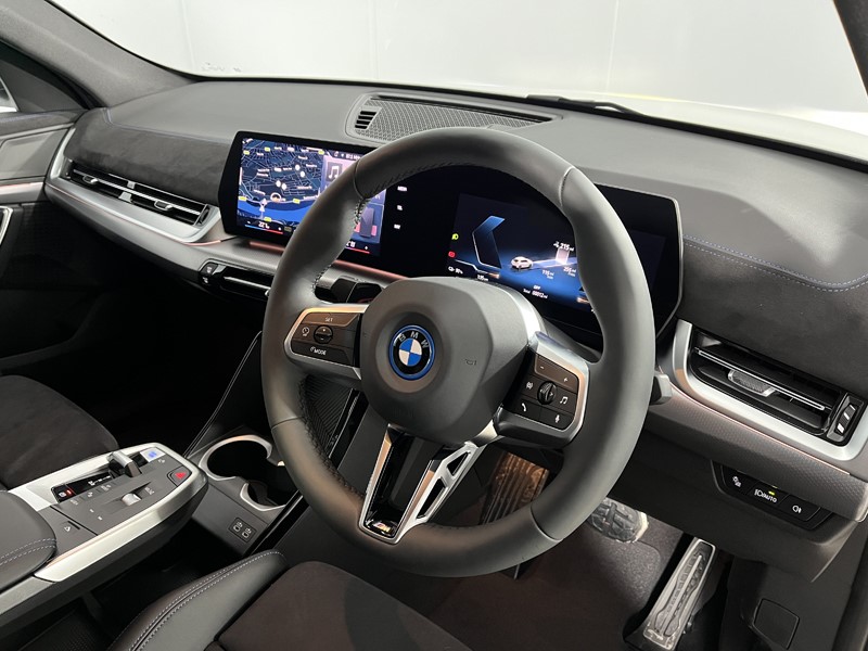 2025 (75) BMW iX2 150kW eDrive20 M Sport 65kWh 5dr Auto 5878104