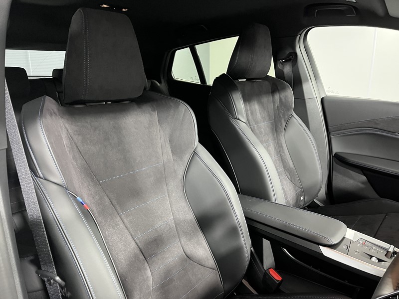2025 (75) BMW iX2 150kW eDrive20 M Sport 65kWh 5dr Auto 5878109