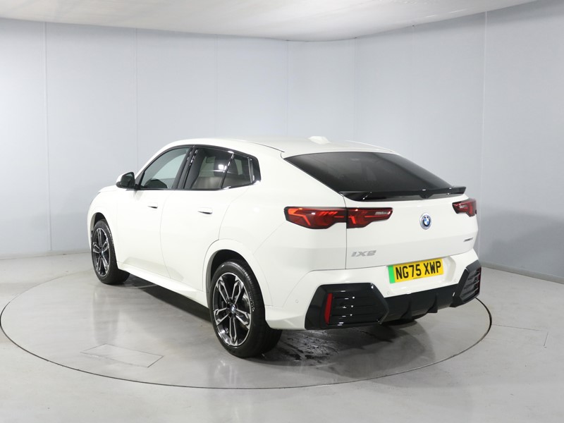 2025 (75) BMW iX2 150kW eDrive20 M Sport 65kWh 5dr Auto 5878100