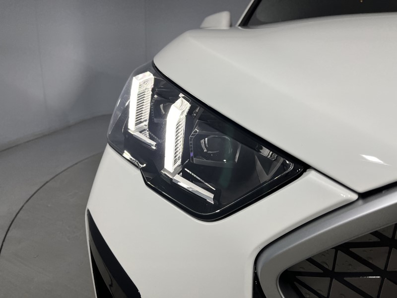 2025 (75) BMW iX2 150kW eDrive20 M Sport 65kWh 5dr Auto 5878137