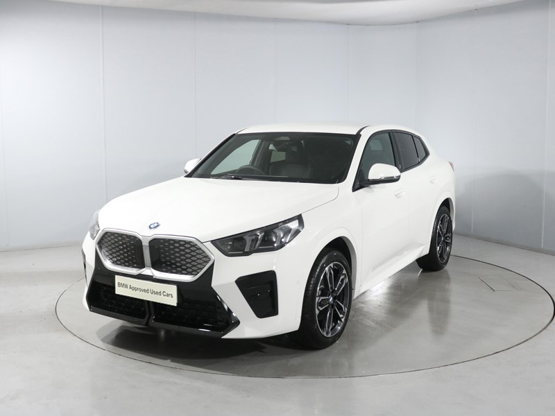 2025 (75) BMW iX2 150kW eDrive20 M Sport 65kWh 5dr Auto 5878144
