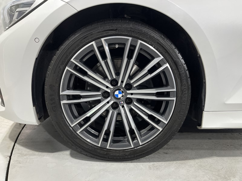 2021 (21) BMW 3 SERIES 320d MHT M Sport 4dr Step Auto 5710124