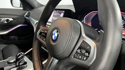 2021 (21) BMW 3 SERIES 320d MHT M Sport 4dr Step Auto 5710132
