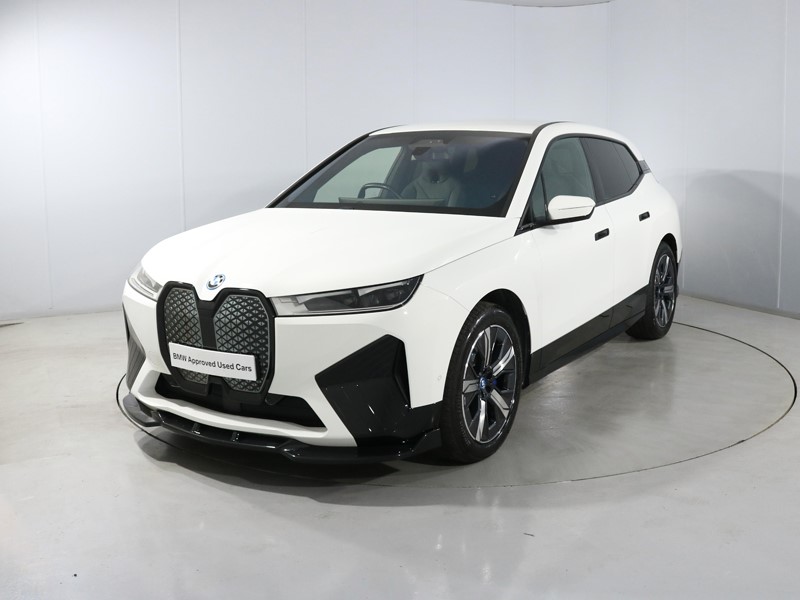 2024 (24) BMW iX 240kW xDrive40 M Sport 76.6kWh 5dr Auto 5701414