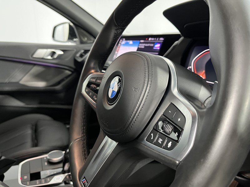 2020 (70) BMW 1 SERIES M135i xDrive 5dr Step Auto 5701489