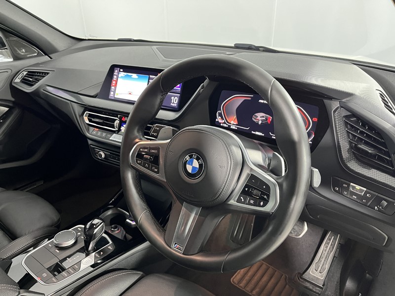 2020 (70) BMW 1 SERIES M135i xDrive 5dr Step Auto 5701473