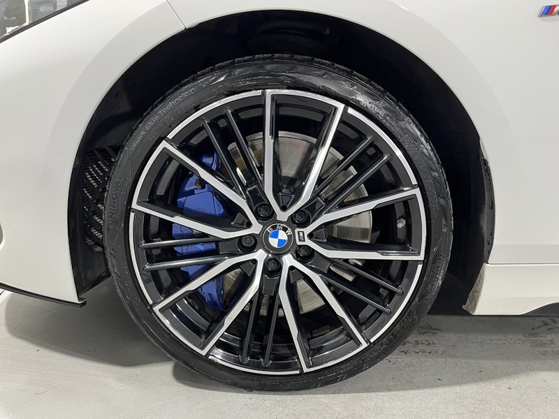 2020 (70) BMW 1 SERIES M135i xDrive 5dr Step Auto 5701481