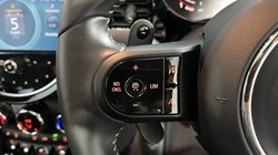 2024 (73) MINI HATCHBACK 2.0 John Cooper Works Premium Plus 3dr Auto 5692852