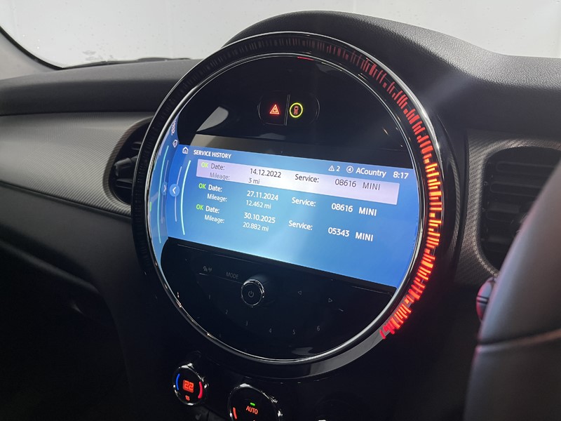 2022 (72) MINI HATCHBACK 1.5 Cooper Exclusive 5dr Auto 5732040