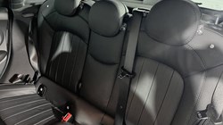 2022 (72) MINI HATCHBACK 1.5 Cooper Exclusive 5dr Auto 5732023