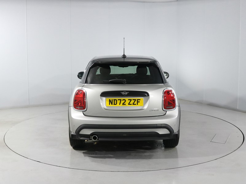 2022 (72) MINI HATCHBACK 1.5 Cooper Exclusive 5dr Auto 5732026