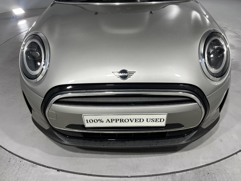 2022 (72) MINI HATCHBACK 1.5 Cooper Exclusive 5dr Auto 5732051