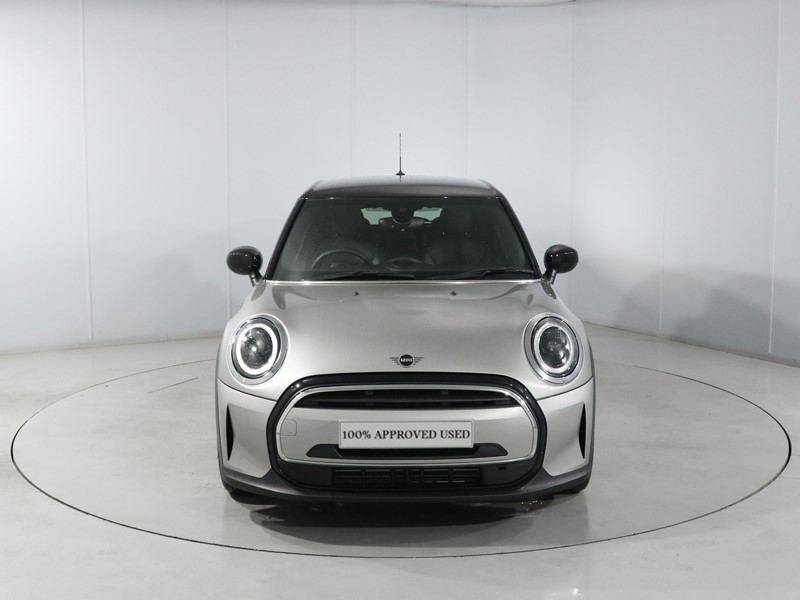 2022 (72) MINI HATCHBACK 1.5 Cooper Exclusive 5dr Auto 5732027