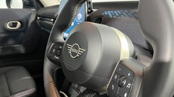 2025 (75) MINI COOPER 2.0 S Classic 5dr Auto 5732077