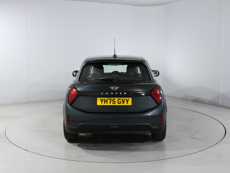 2025 (75) MINI COOPER 2.0 S Classic 5dr Auto 5732071