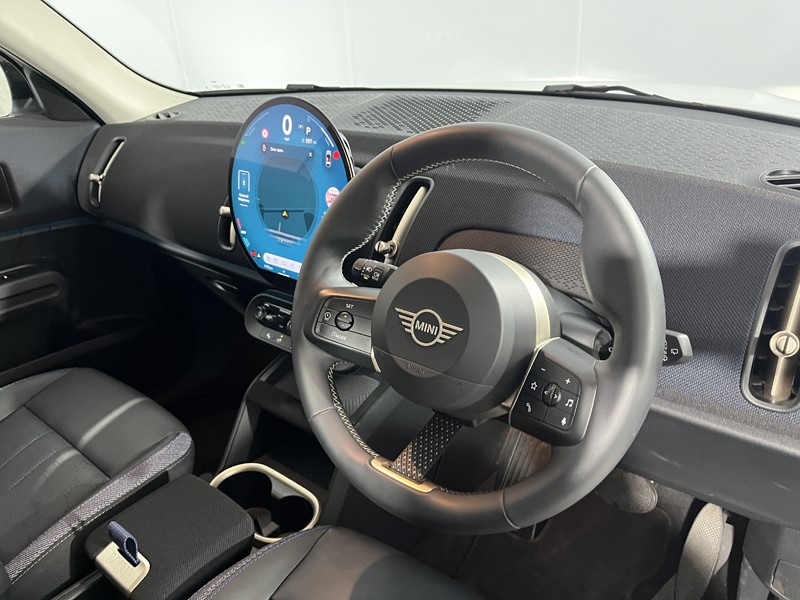 2025 (75) MINI COUNTRYMAN 1.5 C Classic 5dr Auto 5710216