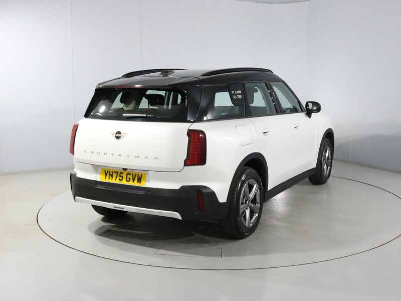 2025 (75) MINI COUNTRYMAN 1.5 C Classic 5dr Auto 5710252