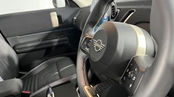 2025 (75) MINI COUNTRYMAN 1.5 C Classic 5dr Auto 5710230