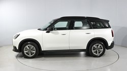 2025 (75) MINI COUNTRYMAN 1.5 C Classic 5dr Auto 5710253