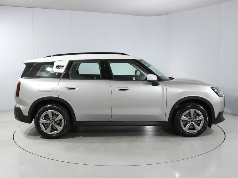 2024 (74) MINI COUNTRYMAN 1.5 C Classic 5dr Auto 5718508