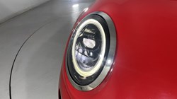 2021 (21) MINI HATCHBACK 1.5 Cooper Exclusive 3dr 5704732