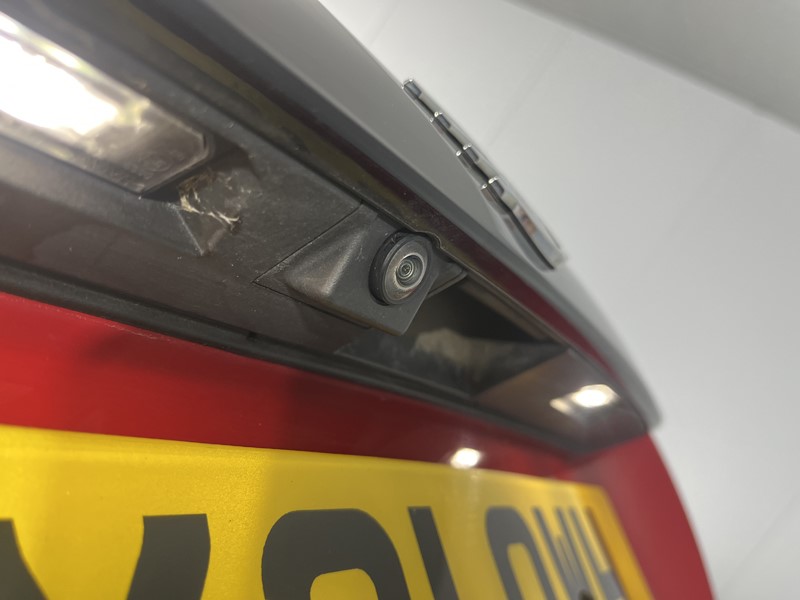 2021 (21) MINI HATCHBACK 1.5 Cooper Exclusive 3dr 5704736