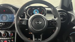2021 (21) MINI HATCHBACK 1.5 Cooper Exclusive 3dr 5704702