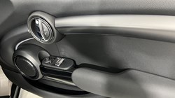 2023 (72) MINI HATCHBACK 1.5 Cooper Exclusive 3dr Auto 5722599