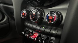 2023 (72) MINI HATCHBACK 1.5 Cooper Exclusive 3dr Auto 5722611
