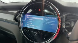 2023 (72) MINI HATCHBACK 1.5 Cooper Exclusive 3dr Auto 5722608