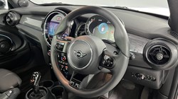 2023 (72) MINI HATCHBACK 1.5 Cooper Exclusive 3dr Auto 5722584