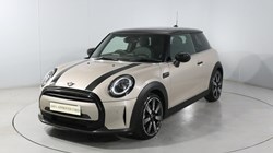 2023 (72) MINI HATCHBACK 1.5 Cooper Exclusive 3dr Auto 5722623