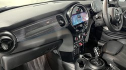 2023 (72) MINI HATCHBACK 1.5 Cooper Exclusive 3dr Auto 5722585