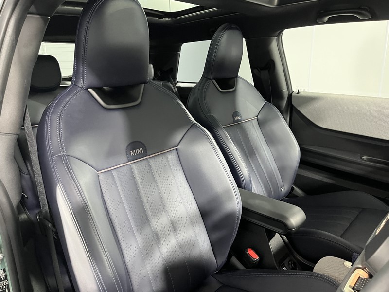 2024 (24) MINI COOPER 1.5 C Exclusive 3dr Auto 5719062