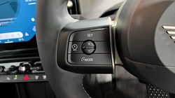 2024 (24) MINI COOPER 1.5 C Exclusive 3dr Auto 5719075