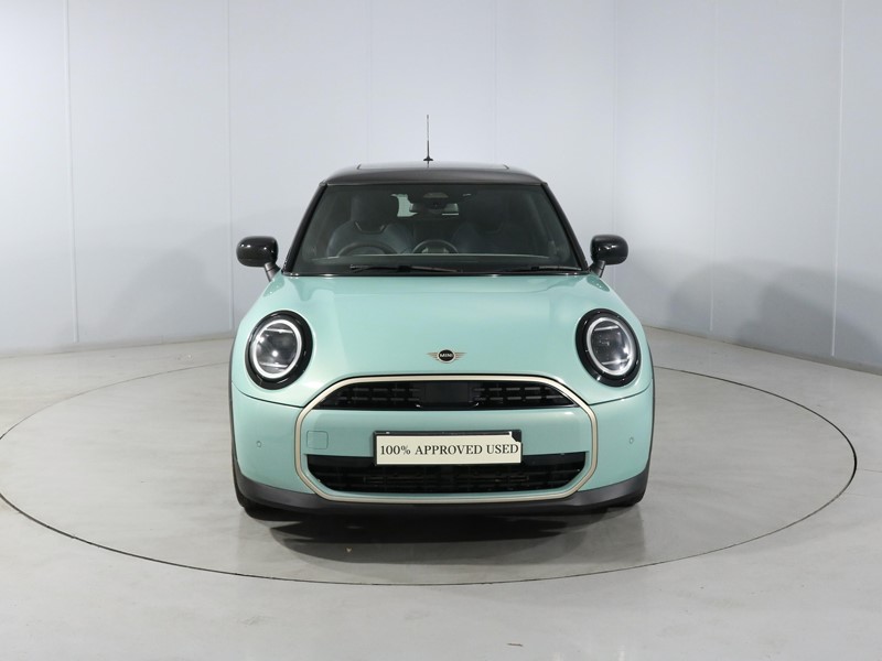 2024 (24) MINI COOPER 1.5 C Exclusive 3dr Auto 5719067