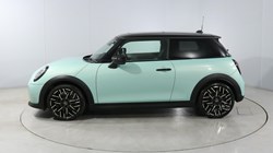 2024 (24) MINI COOPER 1.5 C Exclusive 3dr Auto 5719095