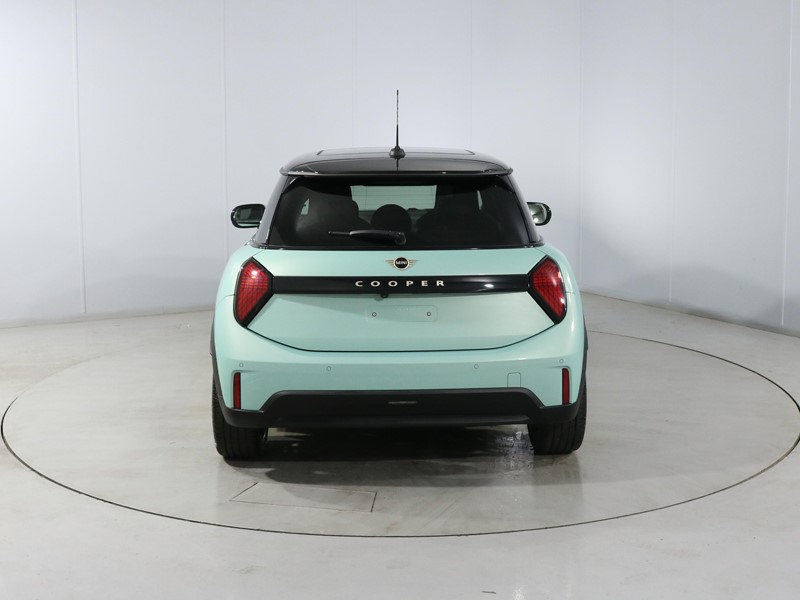 2024 (24) MINI COOPER 1.5 C Exclusive 3dr Auto 5719066