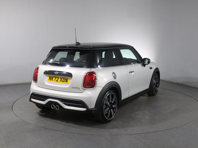 2022 (72) MINI HATCHBACK 2.0 Cooper S Exclusive Premium 3dr Auto 5728033