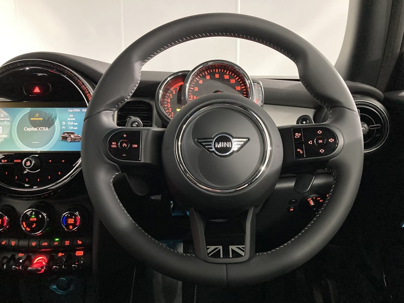 2022 (72) MINI HATCHBACK 2.0 Cooper S Exclusive Premium 3dr Auto 5727994