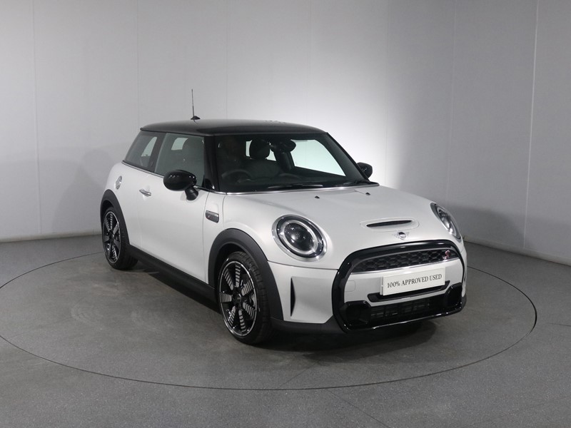 2022 (72) MINI HATCHBACK 2.0 Cooper S Exclusive Premium 3dr Auto