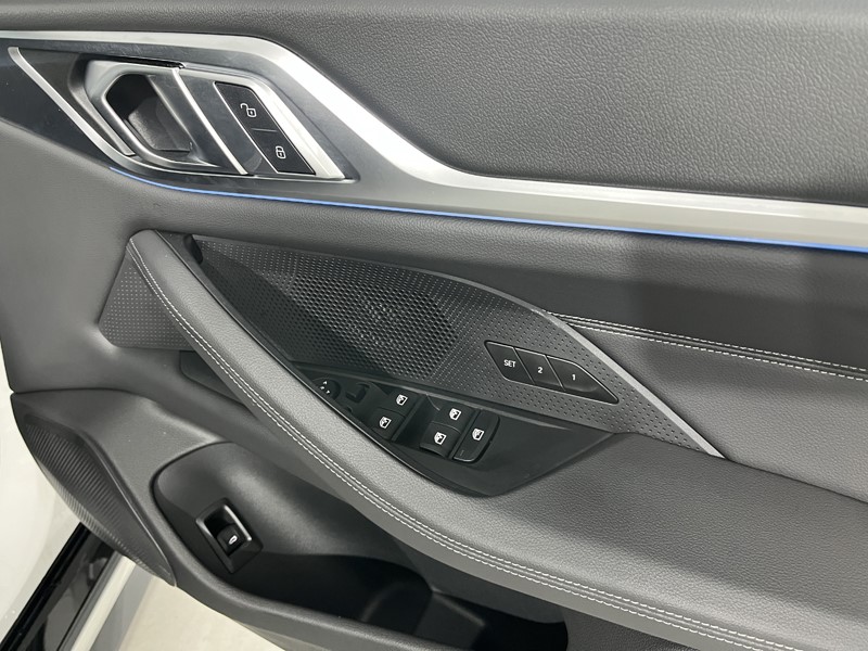 2025 (75) BMW I4 440kW M60 83.9kWh 5dr Auto 5712106