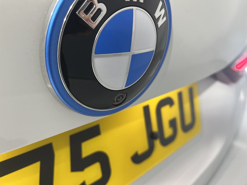 2025 (75) BMW I4 440kW M60 83.9kWh 5dr Auto 5712135